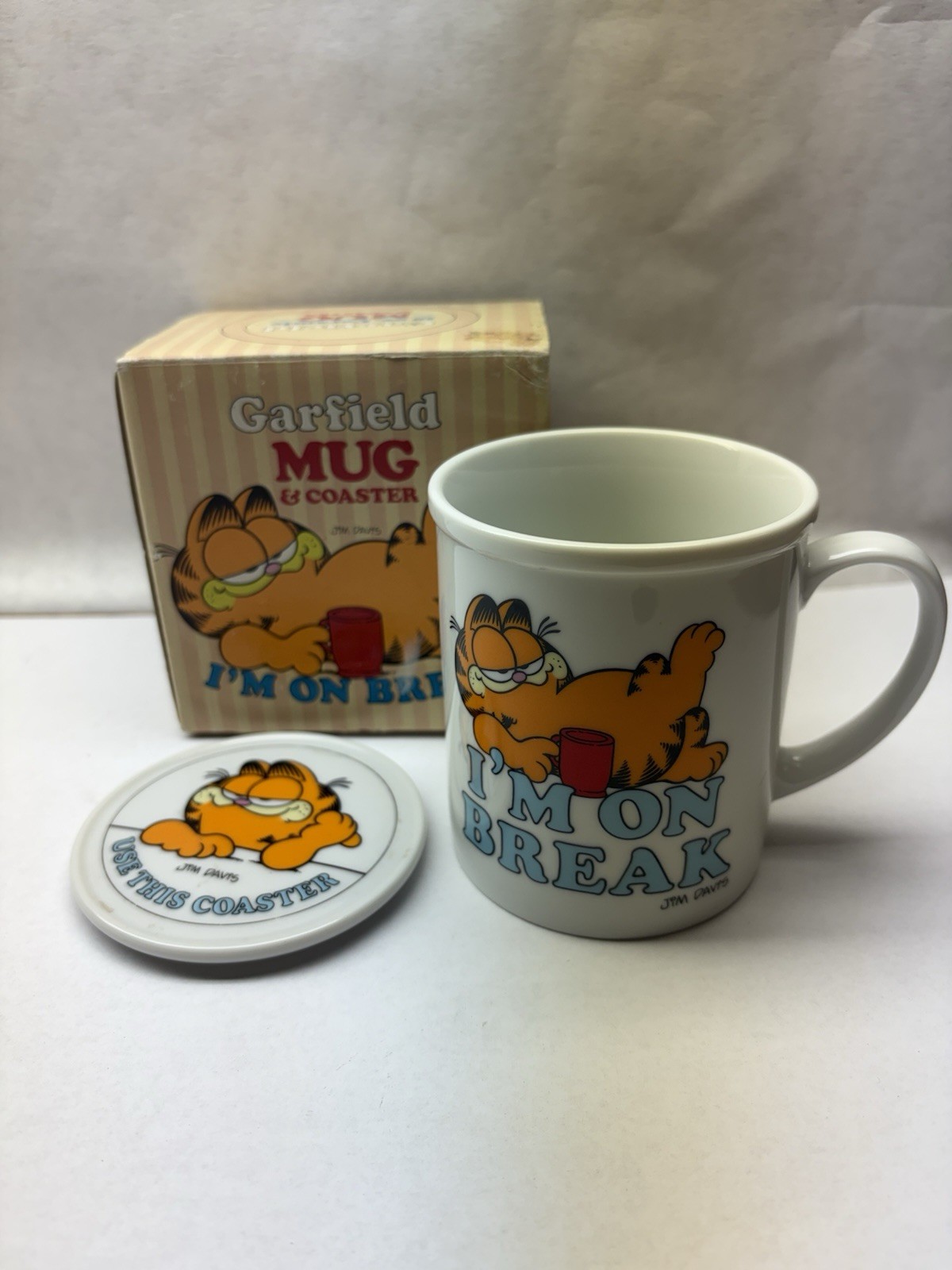 Vintage 1978 Enesco Garfield I’m On Break Mug & Coaster E-2555 Japan w/ Box