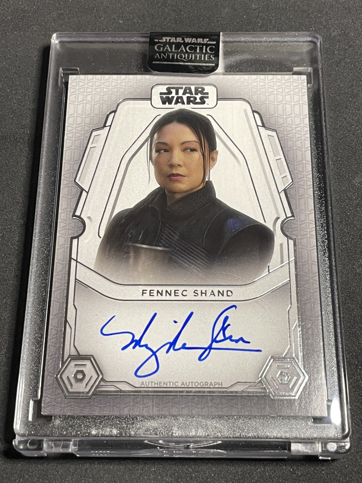 2024 STAR WARS GALACTIC ANTIQUITIES FENNEC SHAND MING-NA WEN AUTOGRAPH SOLO #50