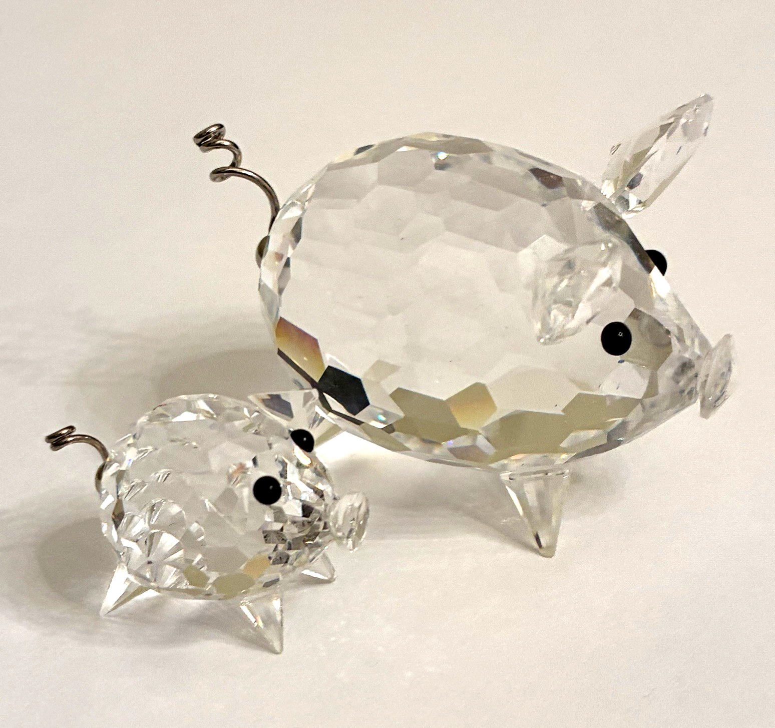 Swarovski Crystal Pigs Wire Tails Figurine SET Medium & Mini Retired Og Boxes Swarovski Crystal Pigs Wire Tails Figurine SET Medium & Mini Retired Og Boxes