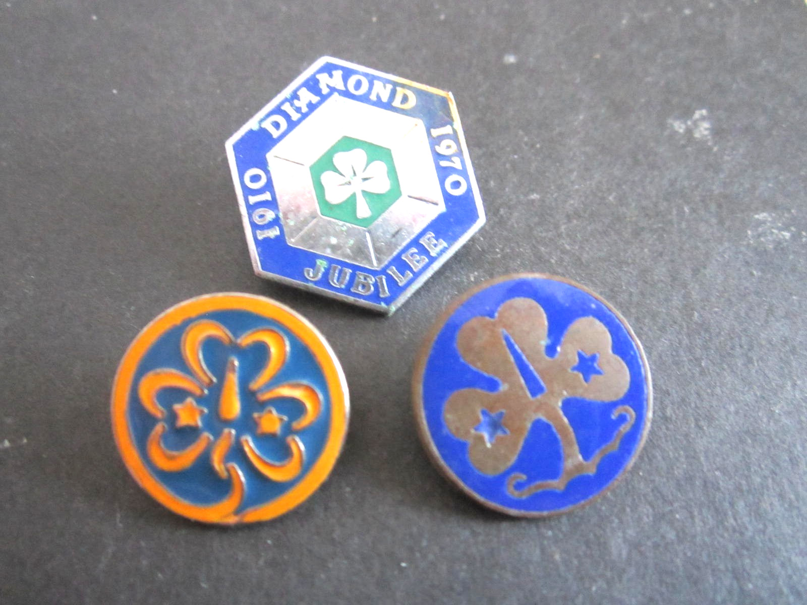 VINTAGE TRIO OF ENAMELED GIRL GUIDES LAPEL / PIN BADGES.