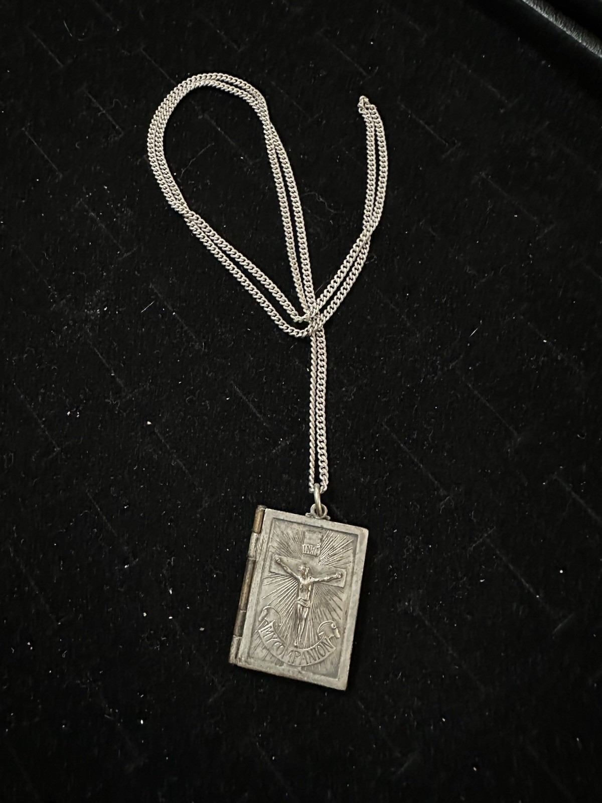 ANTIQUE SILVER PLATE Chain W/ CATHOLIC MY COMPANION LOCKET MEDAL CHARM Necklace