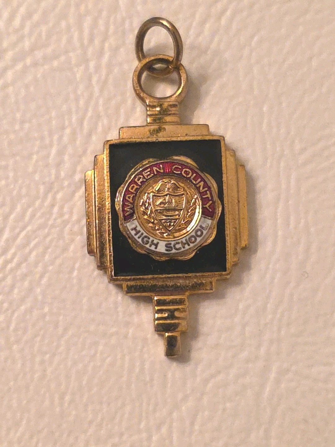 Vtg Warren County High School Key Charm Pendant Pin Gold Black Graduation TN