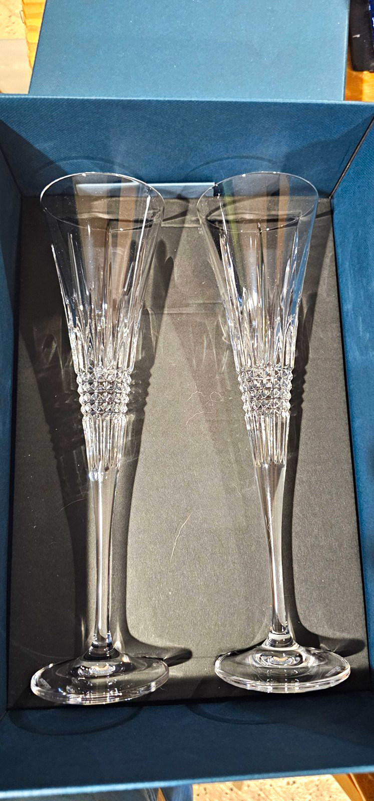 Waterford Lismore Diamond Toast Champagne Flutes Set of 2 Crystal 5.7 oz Box Waterford Lismore Diamond Toast Champagne Flutes Set of 2 Crystal 5.7 oz Box