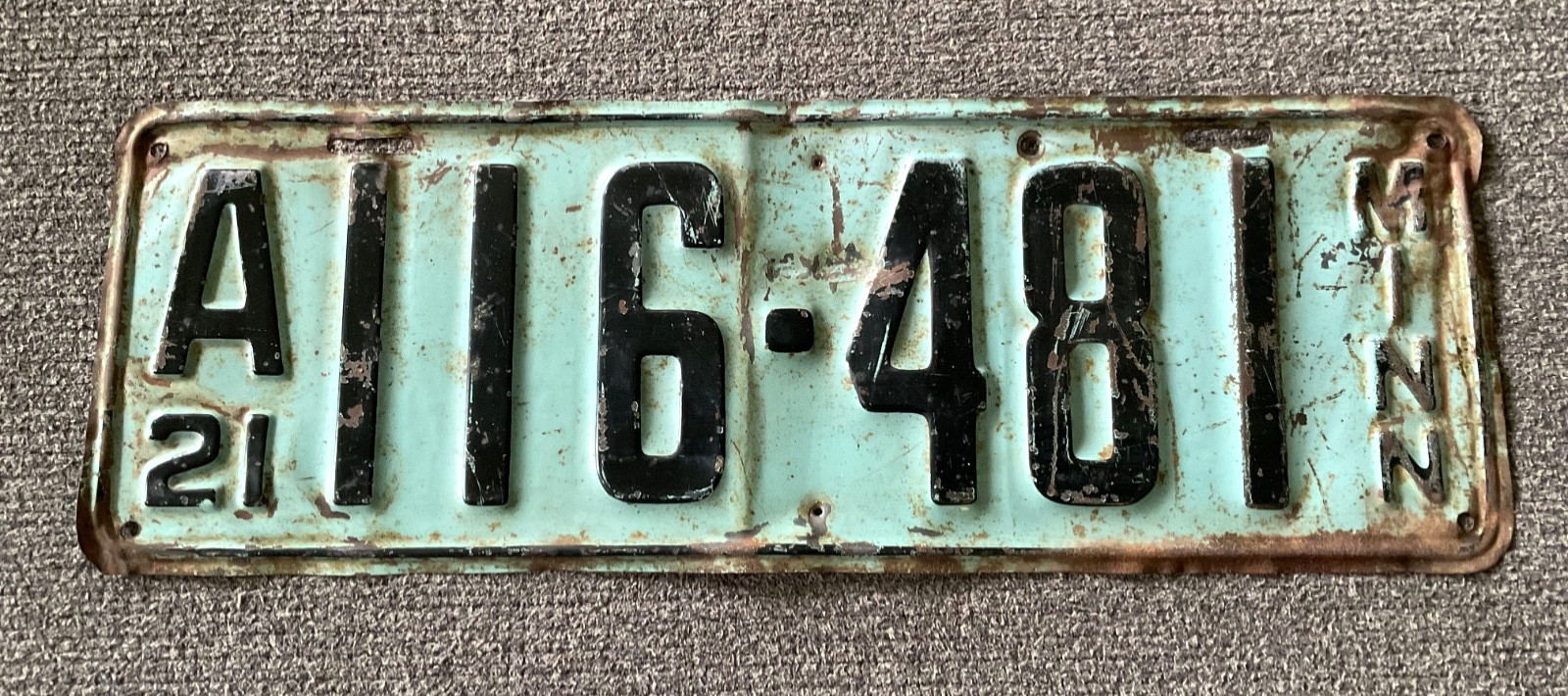 RARE 1921 MINNESOTA LICENSE PLATE ALL ORIGINAL WITH WEAR EXTRA HOLES CHEVY FORD
