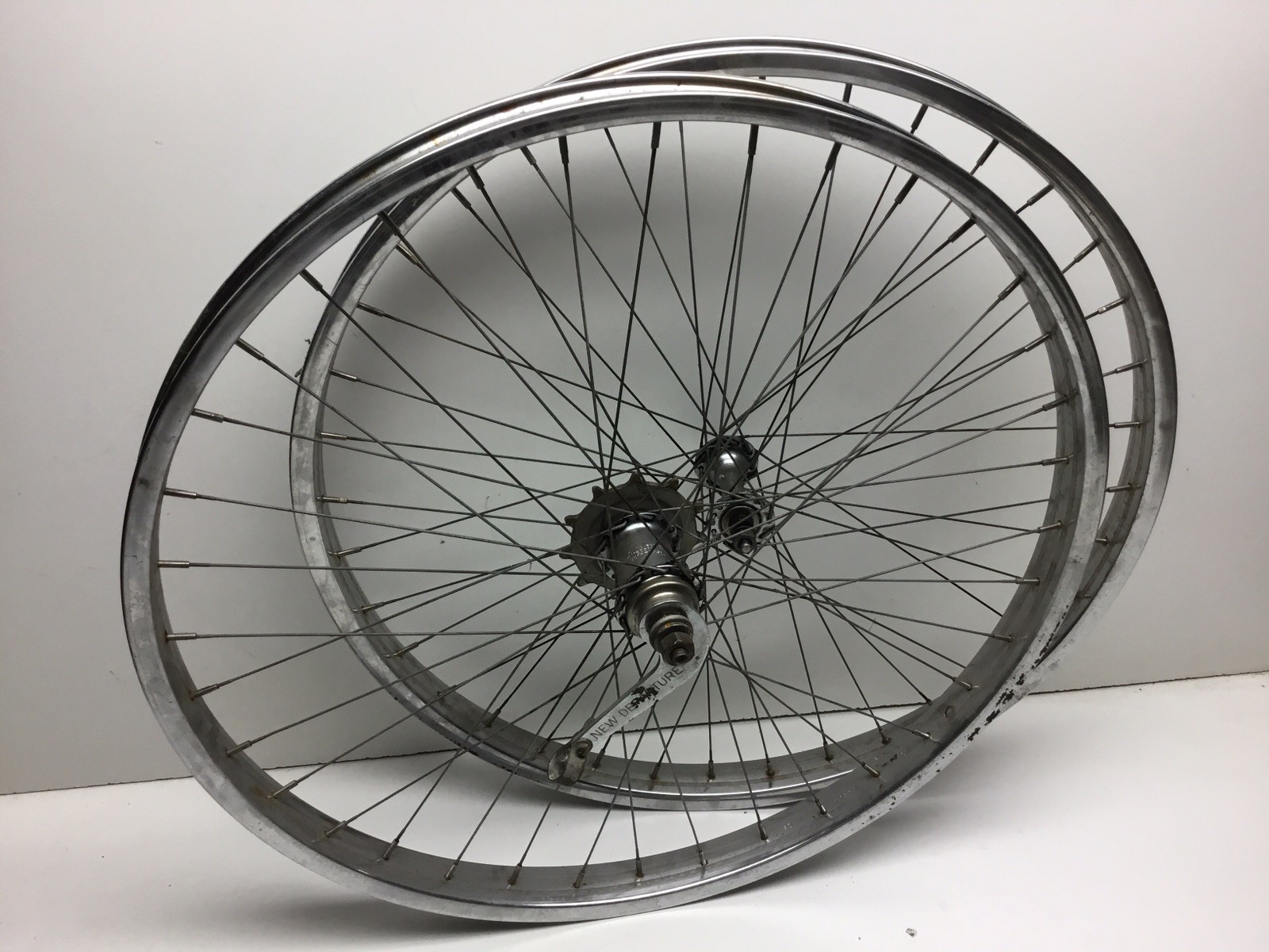 Vintage 1950s Schwinn 26” 2.125” S2 Chrome Bicycle Wheels Phantom Panther Vintage 1950s Schwinn 26” 2.125” S2 Chrome Bicycle Wheels Phantom Panther