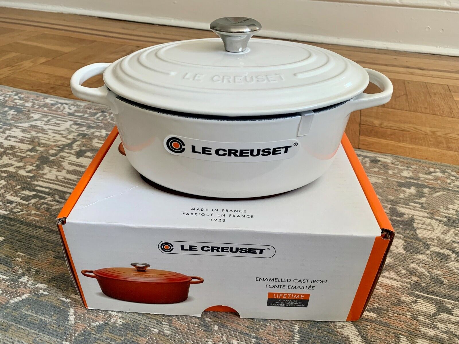 Le Creuset Enameled Cast Iron Oval Dutch Oven, 2.75 qt, White, BRAND NEW W/ BOX