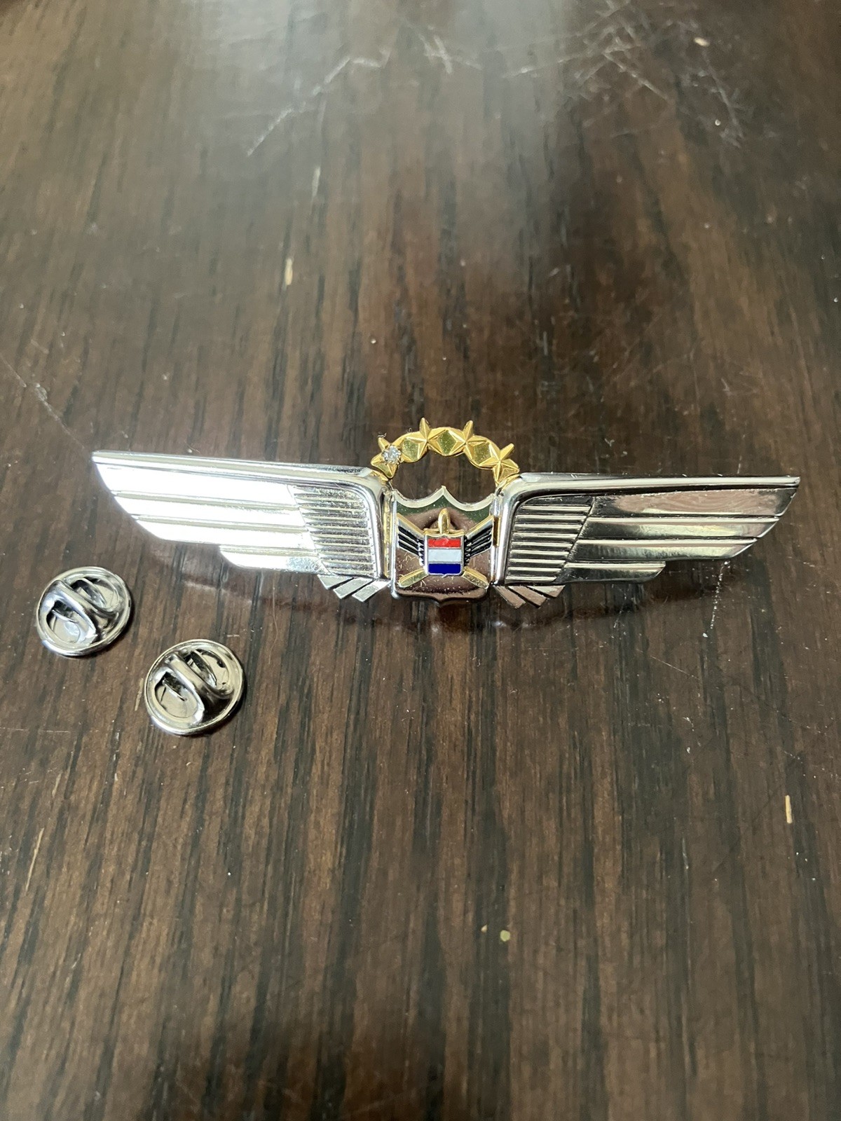 Vintage United Airlines Silver One Diamond Star Pilot Wings Lapel Pen