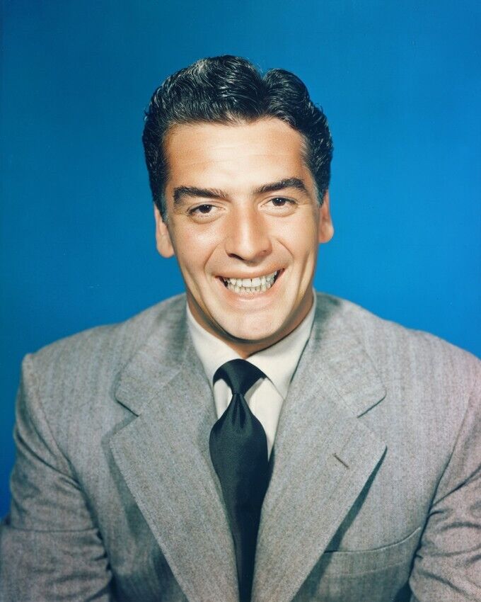 Victor Mature clasic smiling Hollywood portrait 1940's 24x36 inch Poster