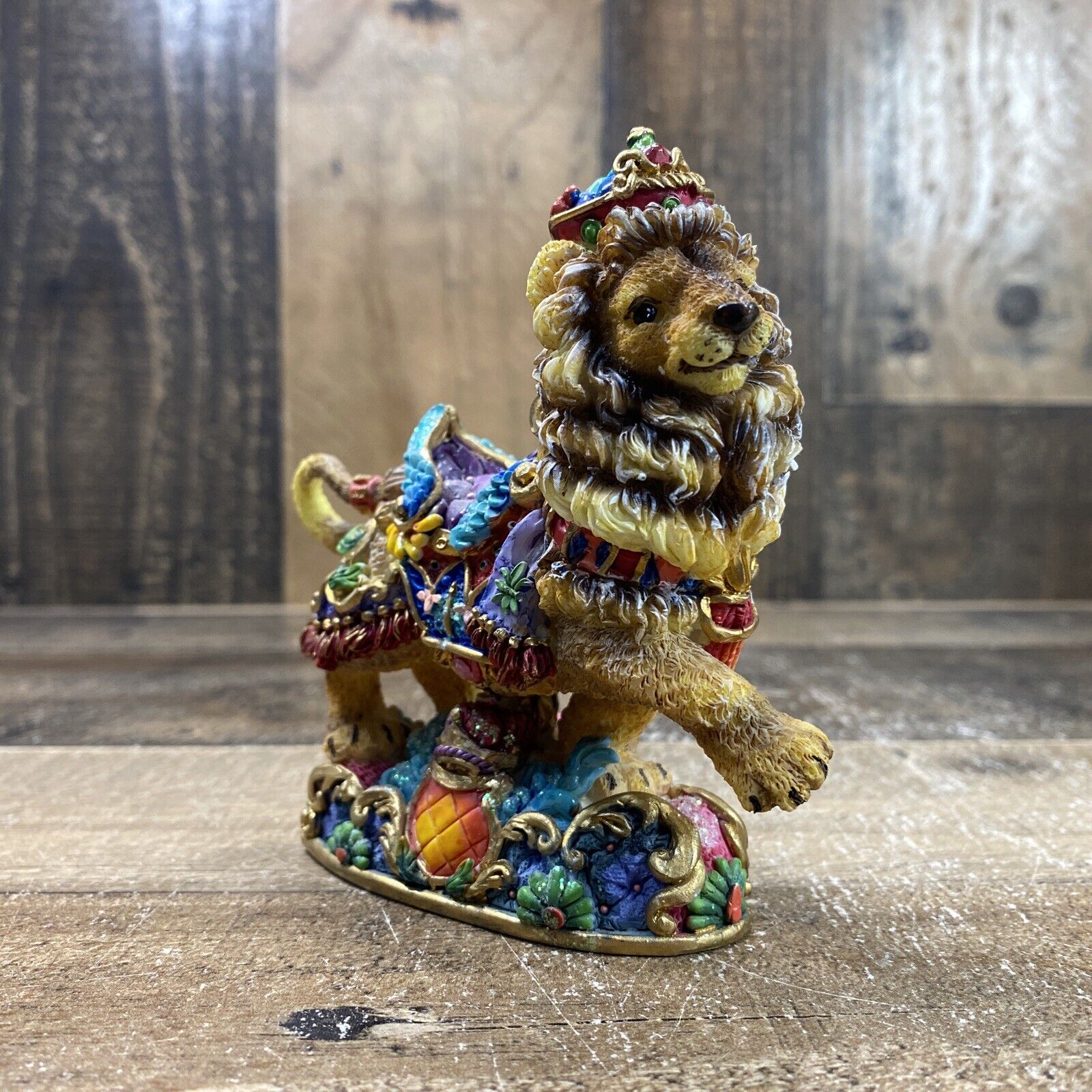 Vintage Colorful Crinkle Carousel Laughing Lion Figurine 1998 Possible Dreams 
