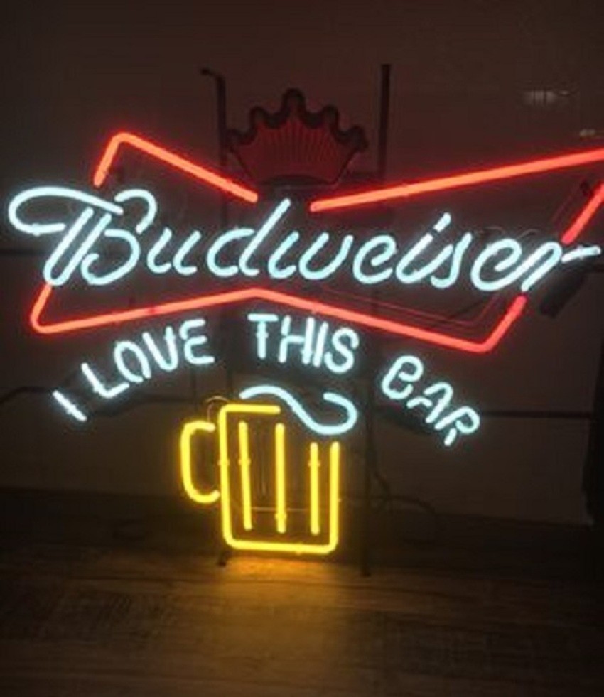 I Love This Bar Beer Bow Tie Crown 24\