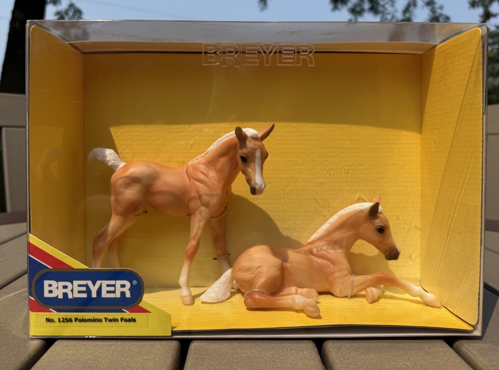 2004 Breyer Horses /  Palomino Twin Foals #1256 / NIB