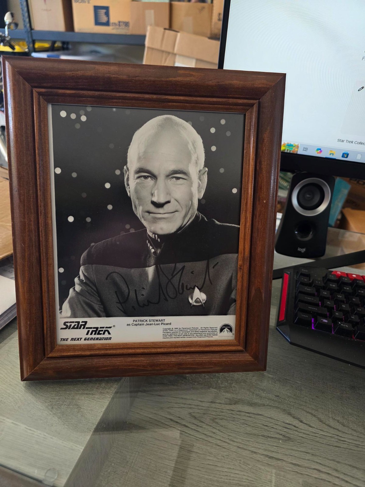 SIGNED AUTOGRAPH OF PATRICK STEWART AS CAPTAIN JEAN -LUC PICARD/NEXT GENERATION