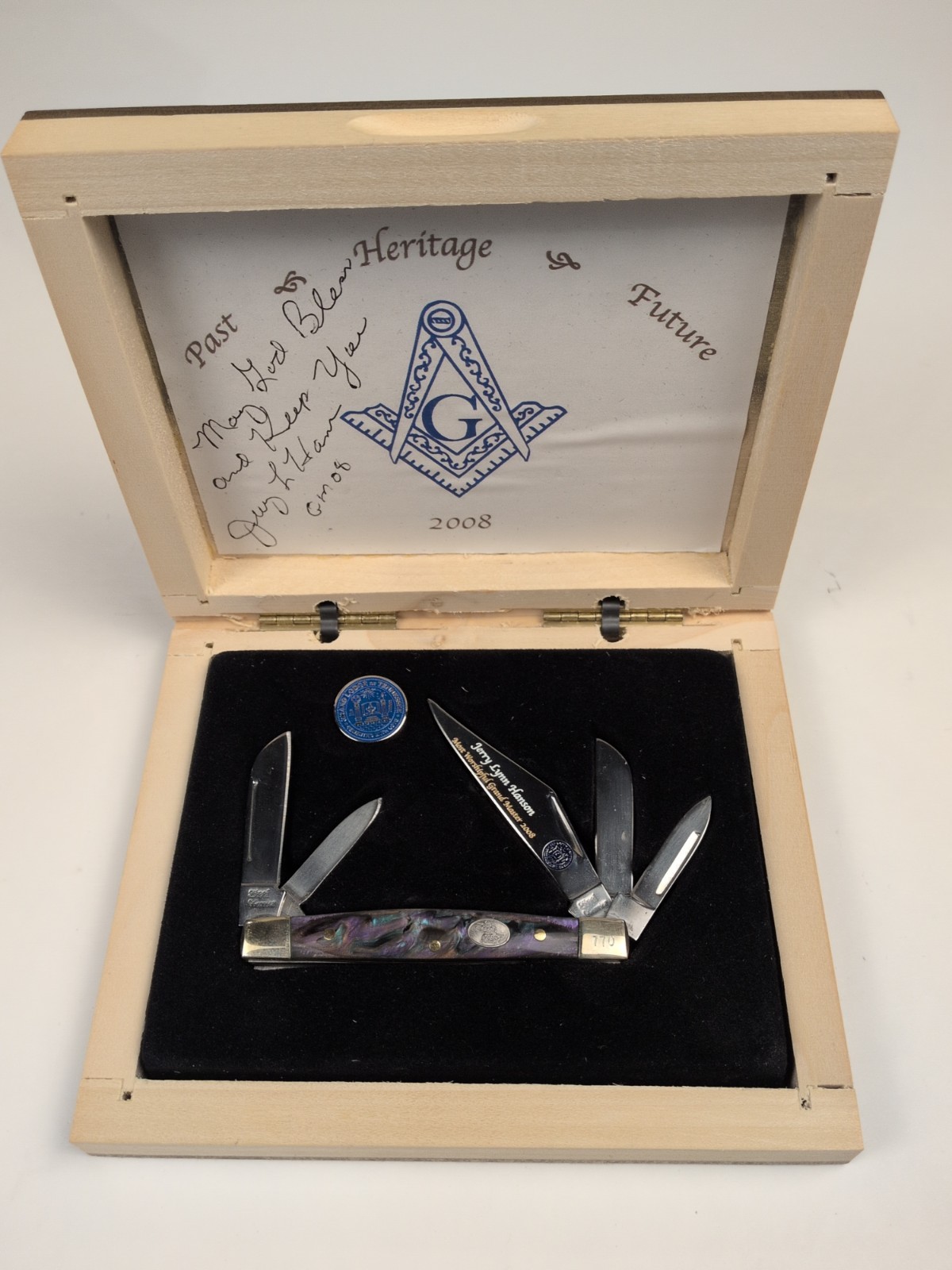 Grand Lodge Of Tennessee Masons Grand Master Custom Case Knife and Pin Set 2008
