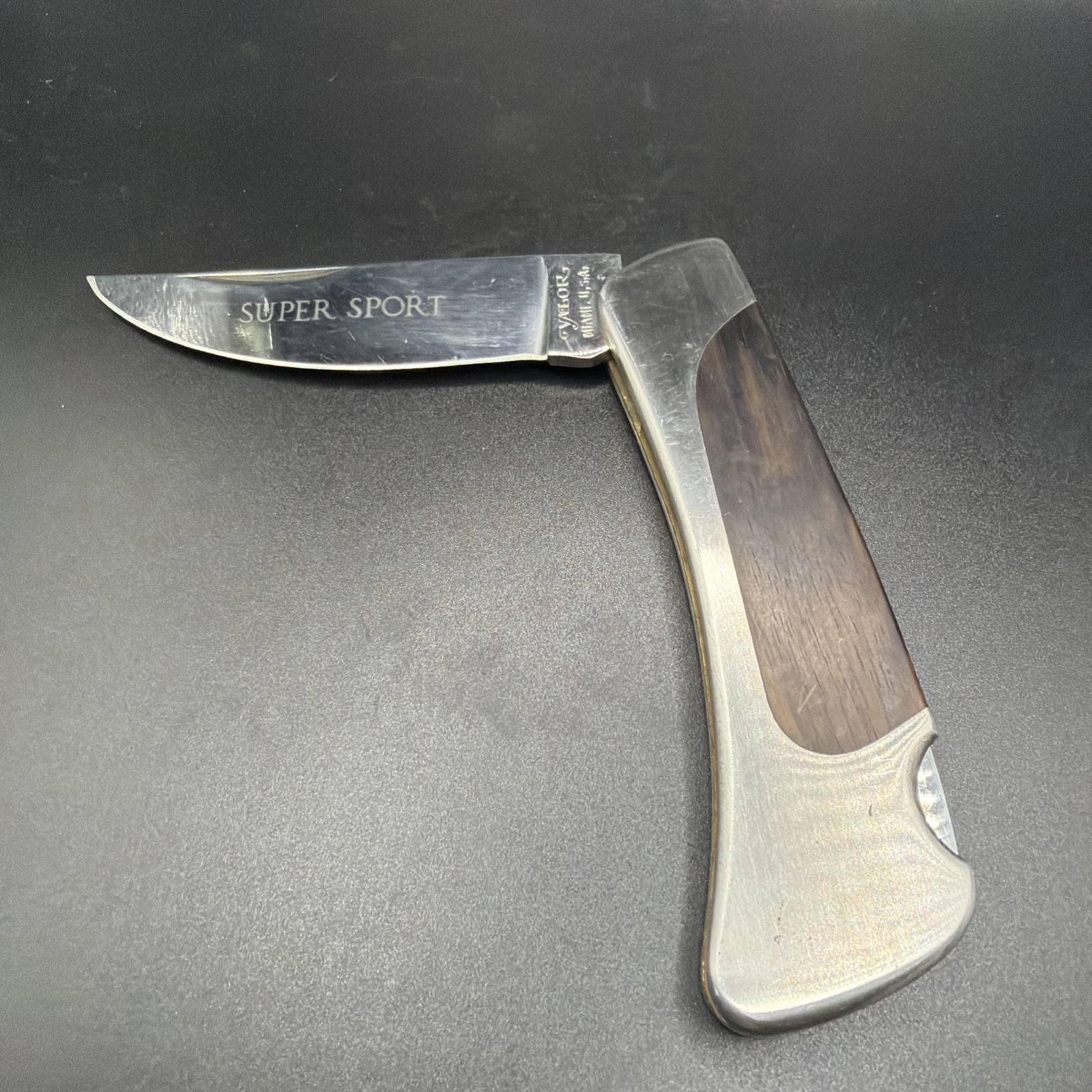 Valor Super Sport 315  Folding Lockback Pocket Knife Japan Great Condition