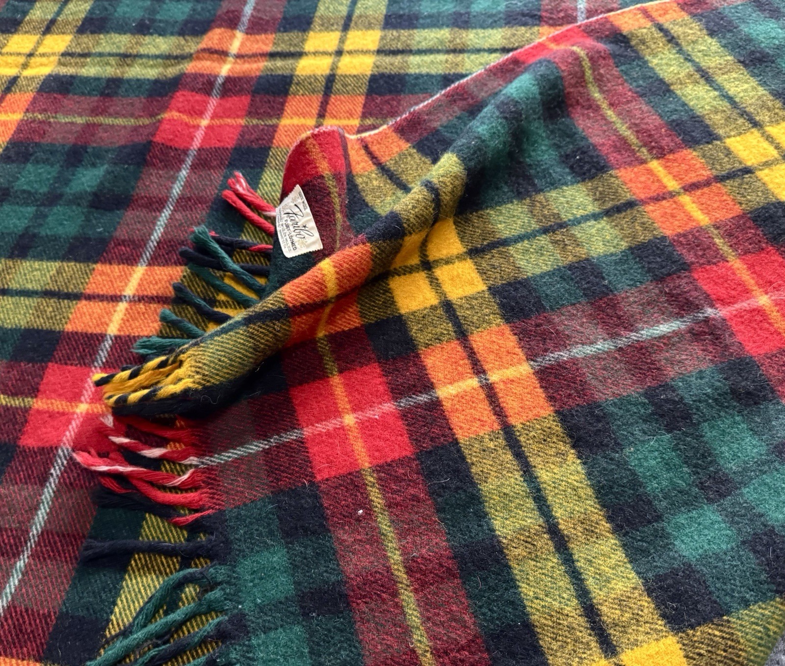 Vintage Faribo Faribault 100% Wool Plaid Throw Blanket Fringe 50x60 USA Stadium