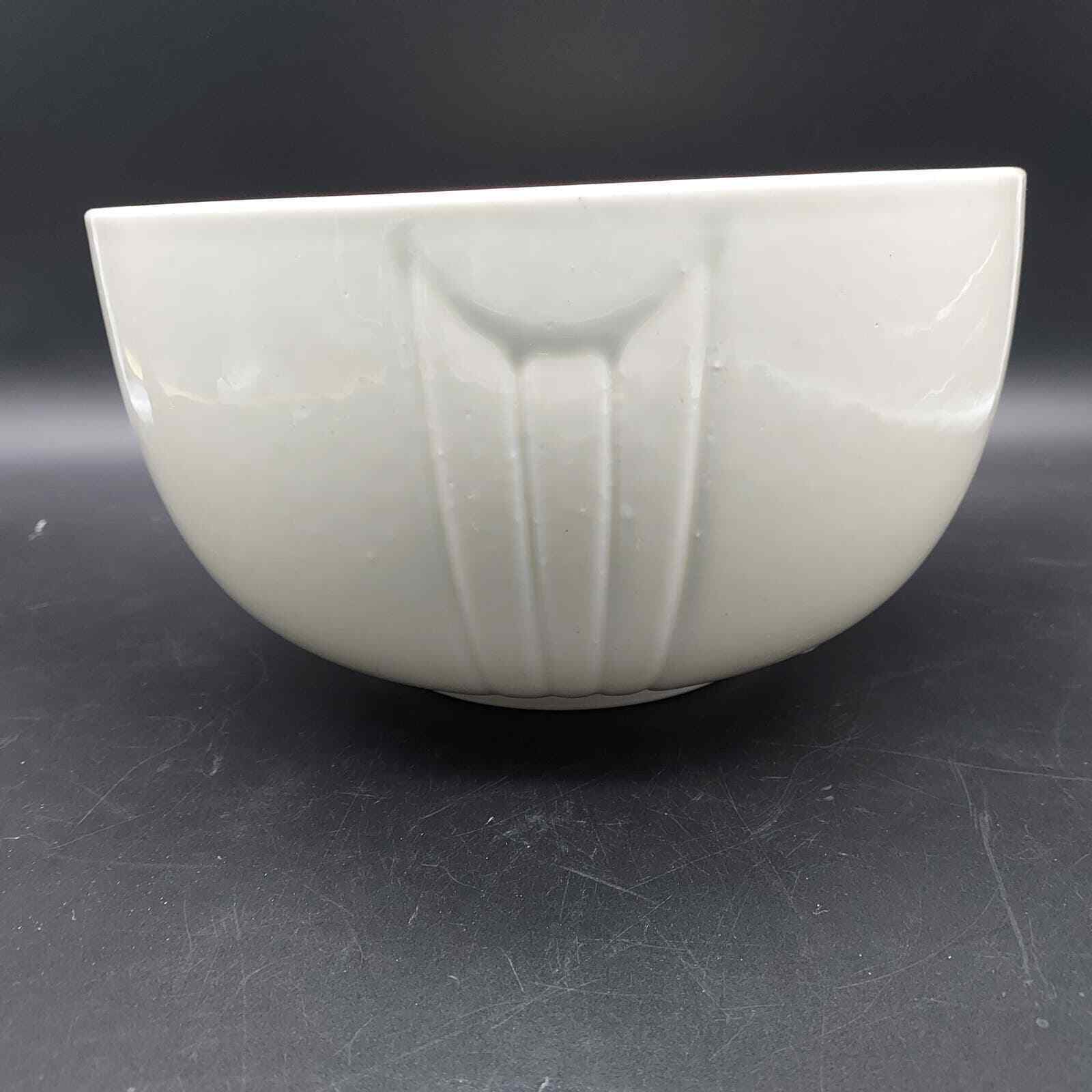 Vintage Hall Radiance Butter Cream Mixing Bowl 9 Inch Off White 