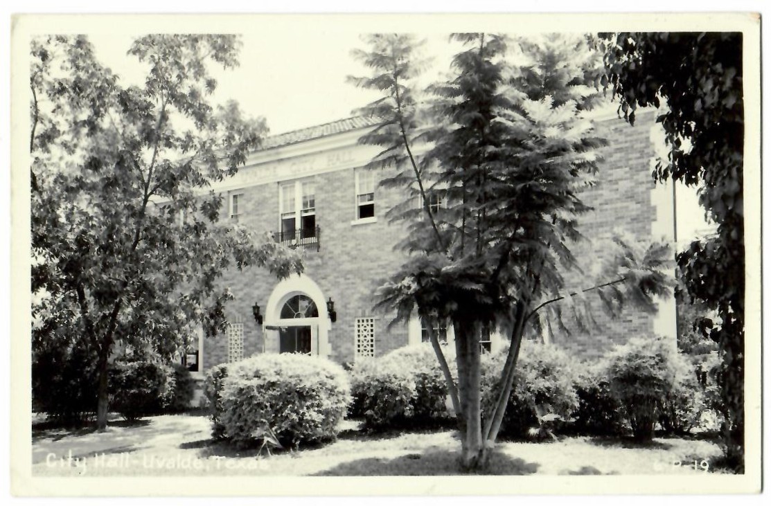 Spanish Revival City Hall Uvalde, Texas B&W Real Photo TX Postcard RPPC WM Cline