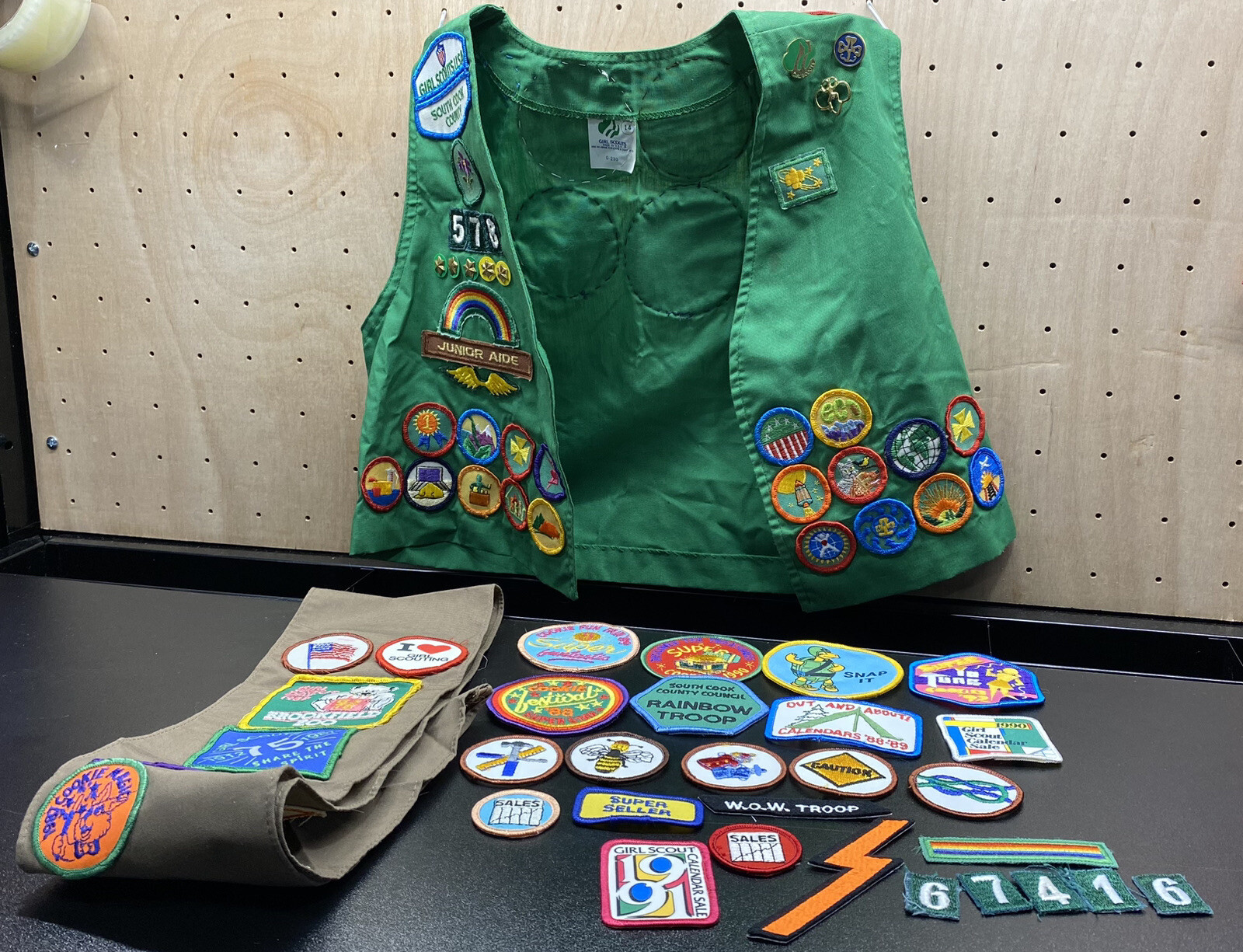 Vintage Girl Scout Vest Patches Sash Lot Cook County Chicago Illinois Troop 578