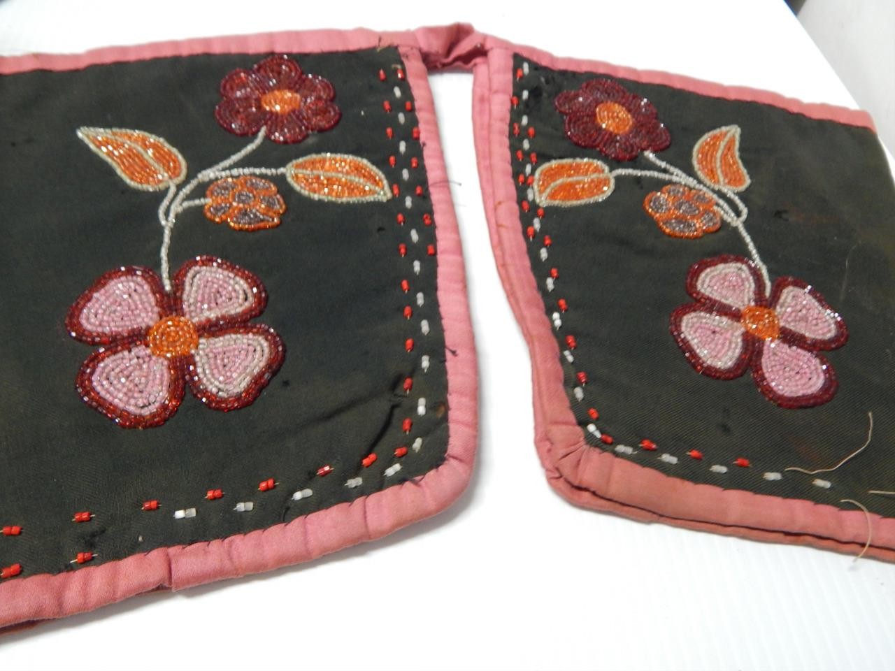 ANTIQUE c1920s WOODLANDS CREE INDIAN BEADED LADIES / GIRL'S LEGGINS