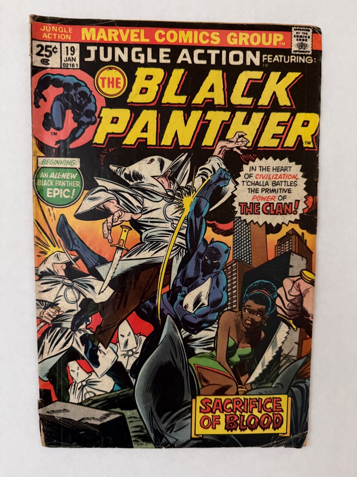 Vintage Comic Book Lot of 31 Marvel DC Bronze Age Avengers Conan Iron Man Defend