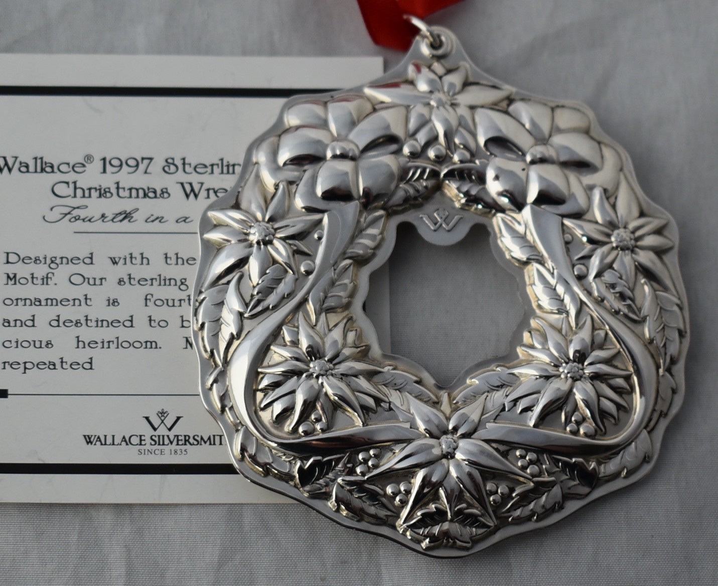 1997 WALLACE Sterling Silver Christmas ORNAMENT Poinsettia WREATH 4th Series Box