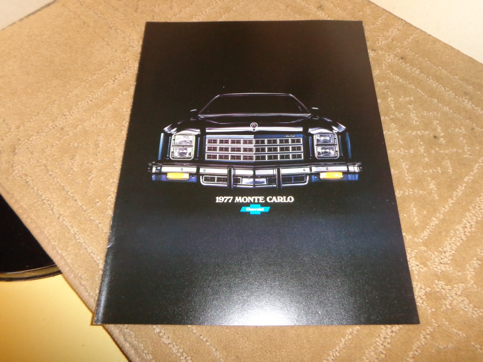 VTG NOS 1977 CHEVY CHEVROLET MONTE CARLO DEALER SALES BROCHURE