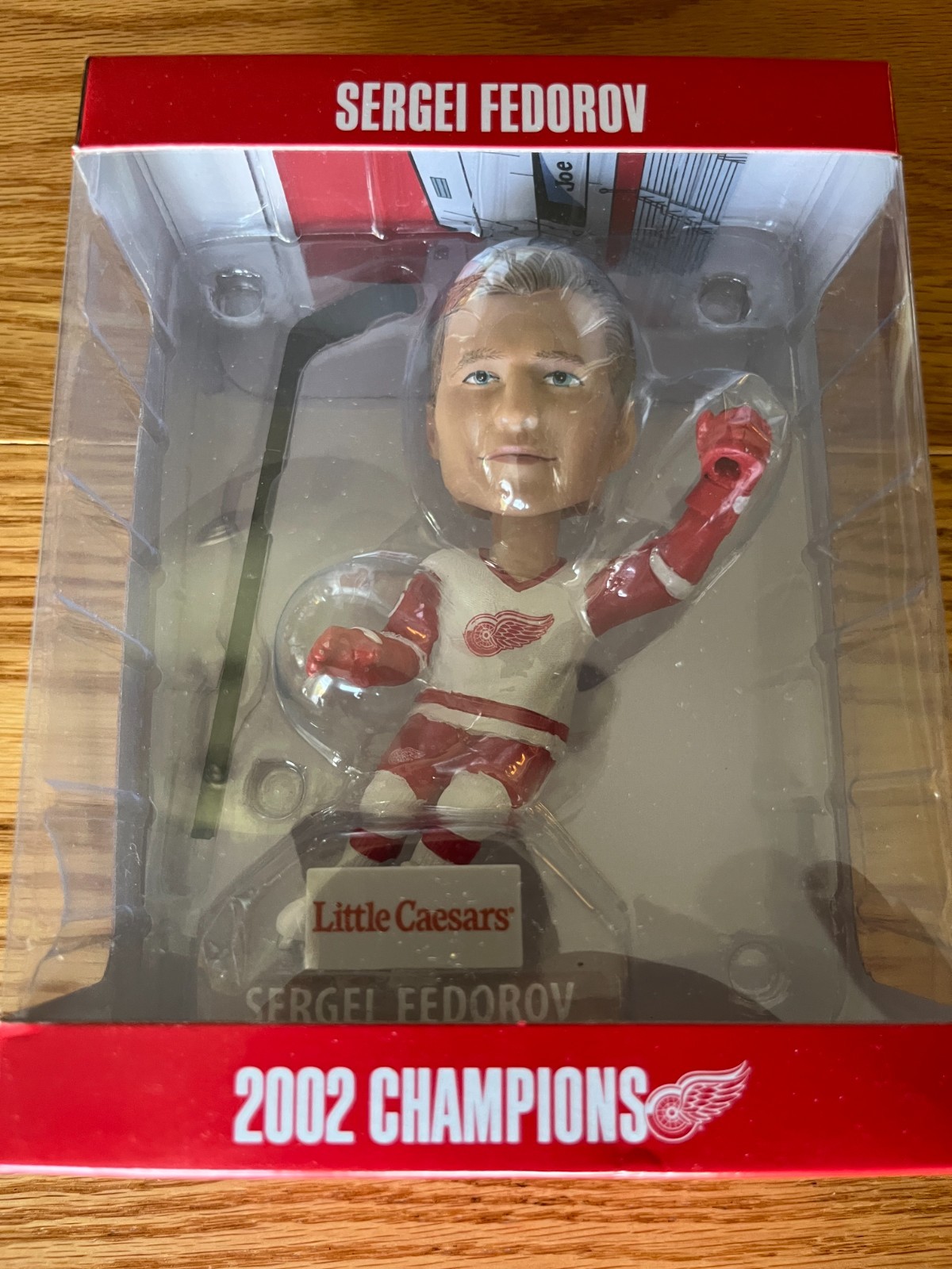 Sergei Fedorov Detroit Red Wings 2002 Champions Bobblehead 10-4-26 NIB Sergei Fedorov Detroit Red Wings 2002 Champions Bobblehead 10-4-26 NIB