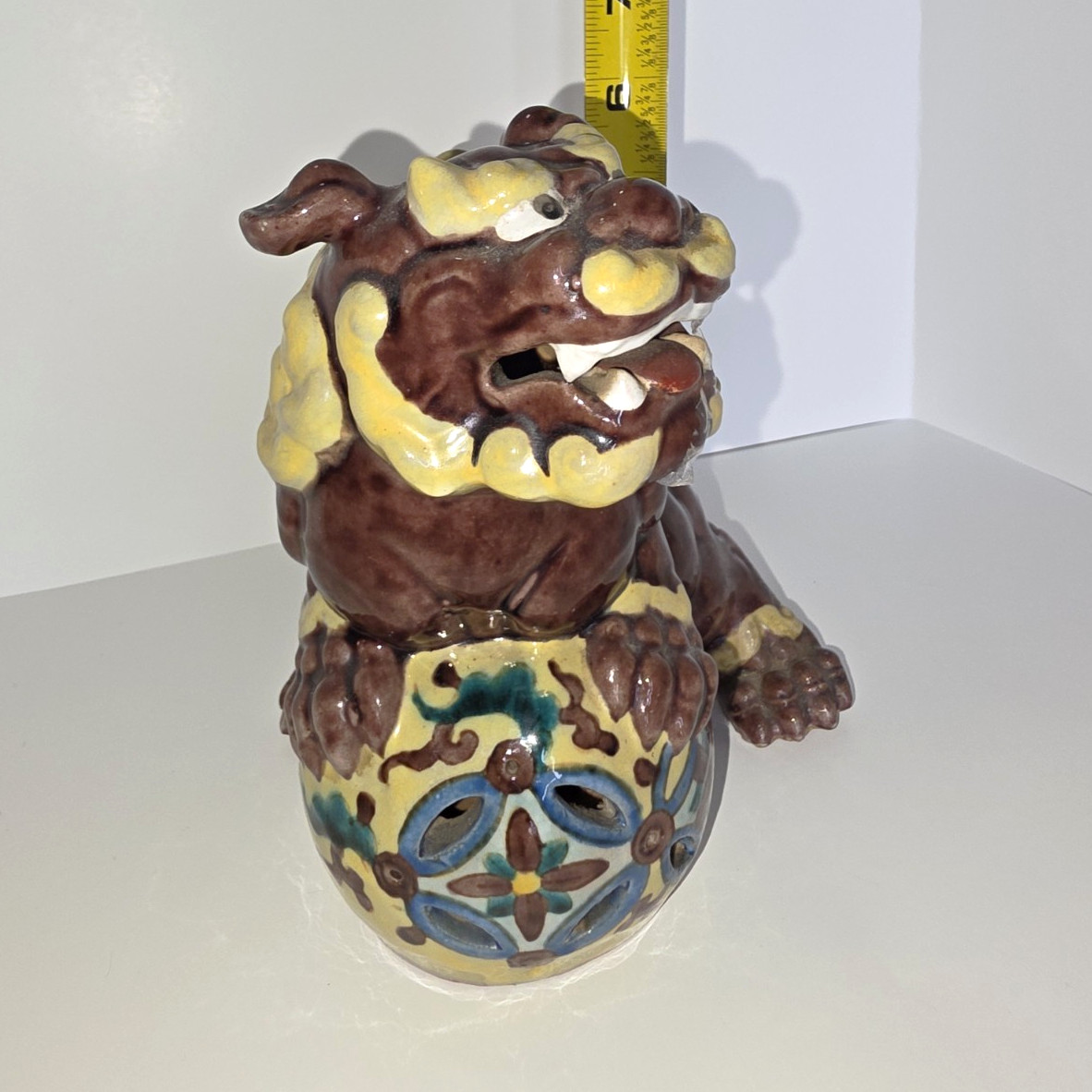 Vintage Japanese Kutani porcelain Shishi (Foo Dog, Komainu Or guardian lion)