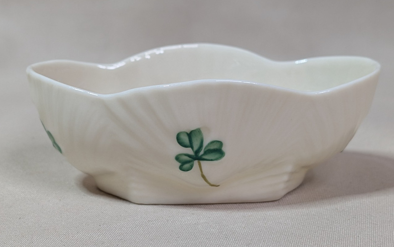 Vintage BELLEEK Ireland Porcelain Shamrock Open Salt Cellar Shell Look 7th Mark