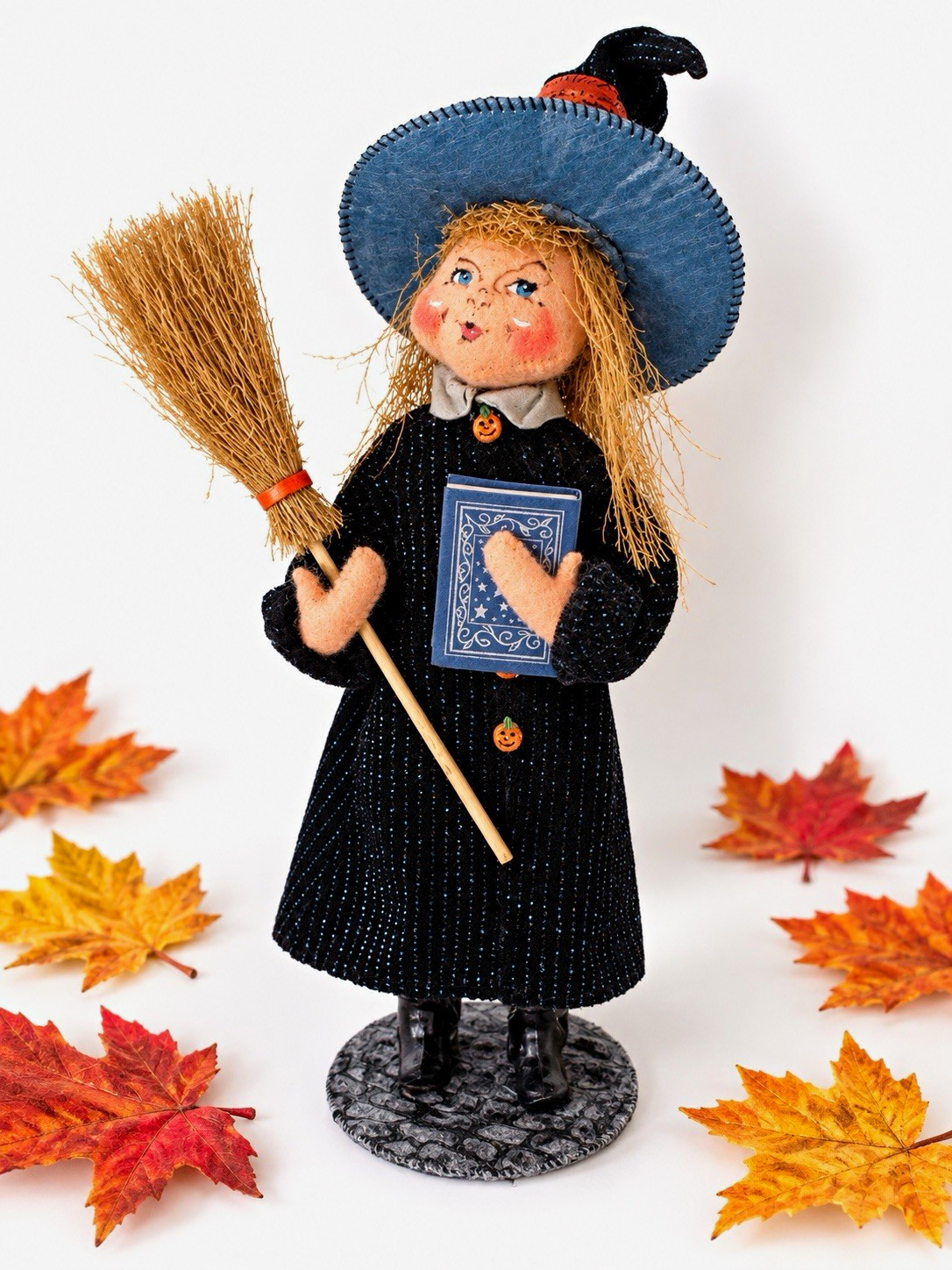 Annalee 2007 Bewilda Witch Cloth Face Halloween Doll with Book & Broomstick 10”