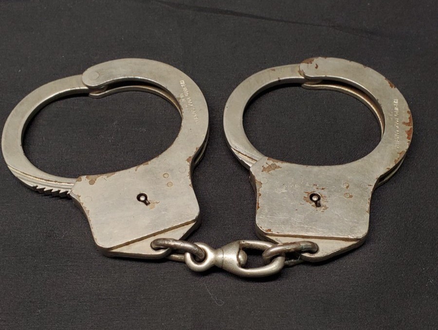 Antique Harvard Lock Co New York Handcuffs Swing Through Ratchet Working No Key