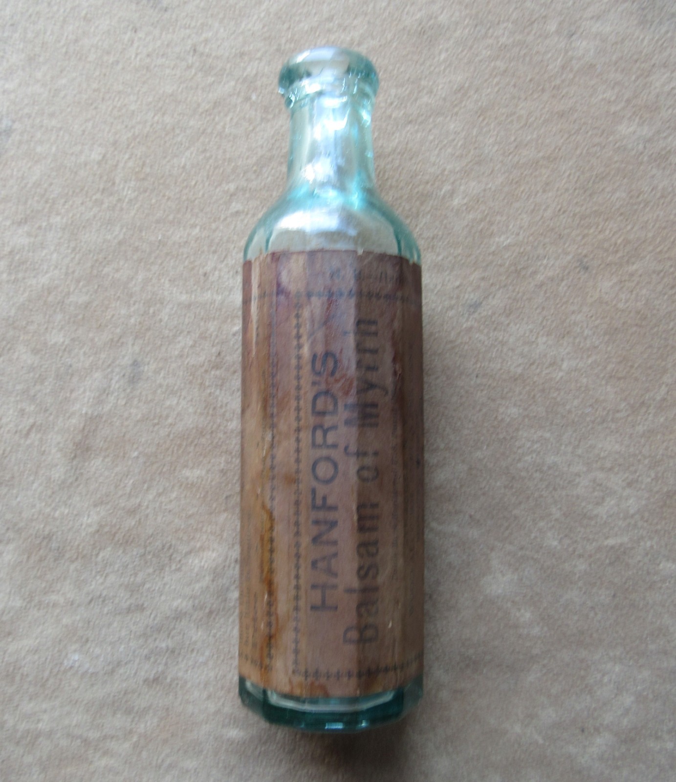 Rare Antique 1870\'s Hanford\'s Balsam of Myrrh 12 sided Bottle with Label