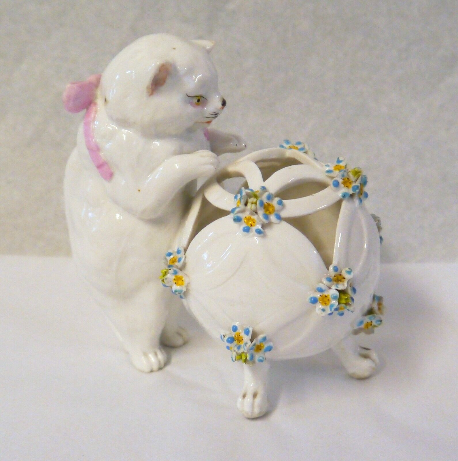 Fabulous Victorian Porcelain Cat With Globe Encrusted With Forget-Me-Not