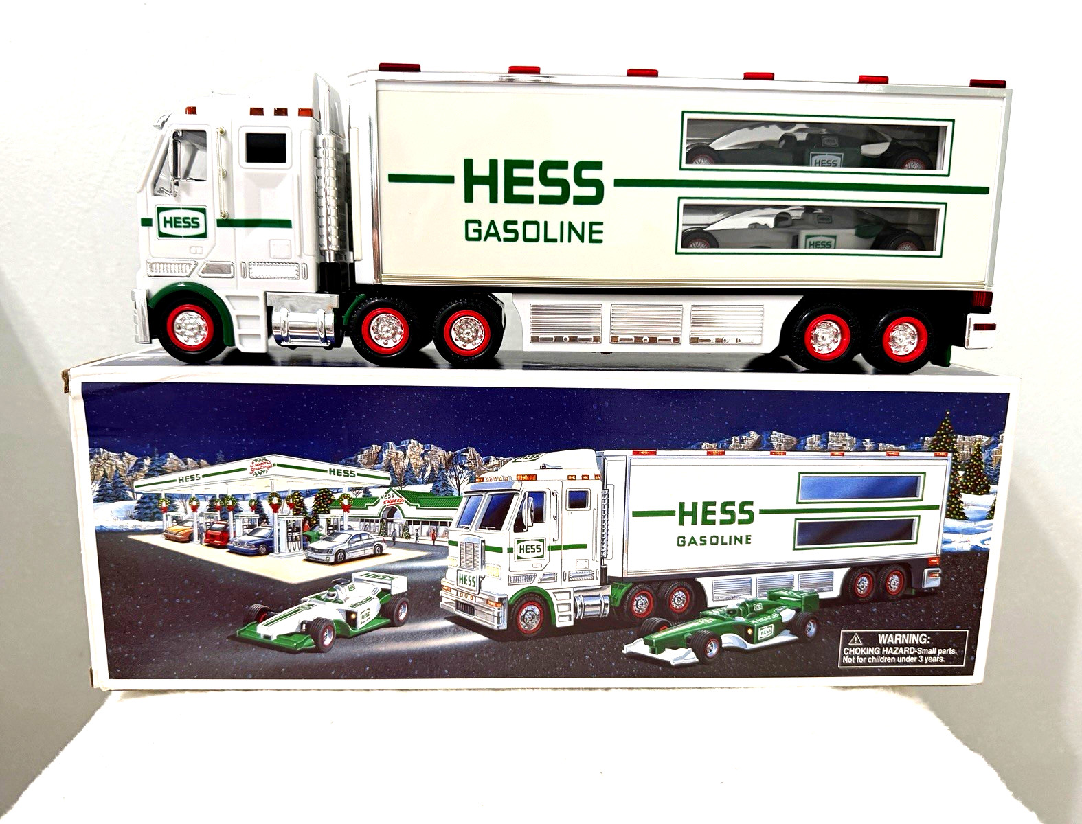 Hess 2003 Gas & Oil TOY TRUCK and RACECARS White/Green/Red/Silver w/ Box