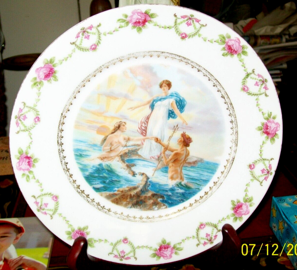 Beautiful Antique Victoria Austria Poseidon and Amphitrite Decorative Plate 7 in