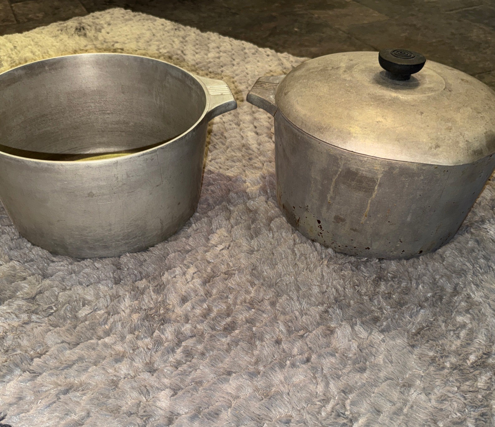 2 Vintage Wagner Ware Sidney-0- Magnalite 4249 6 Qt Dutch Oven Stockpot with Lid 2 Vintage Wagner Ware Sidney-0- Magnalite 4249 6 Qt Dutch Oven Stockpot with Lid