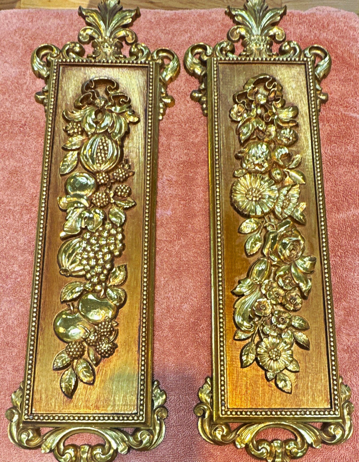 Set of 2 Gold Metal Ornate Floral Wall Plaques Hollywood Regency #7222 #7221
