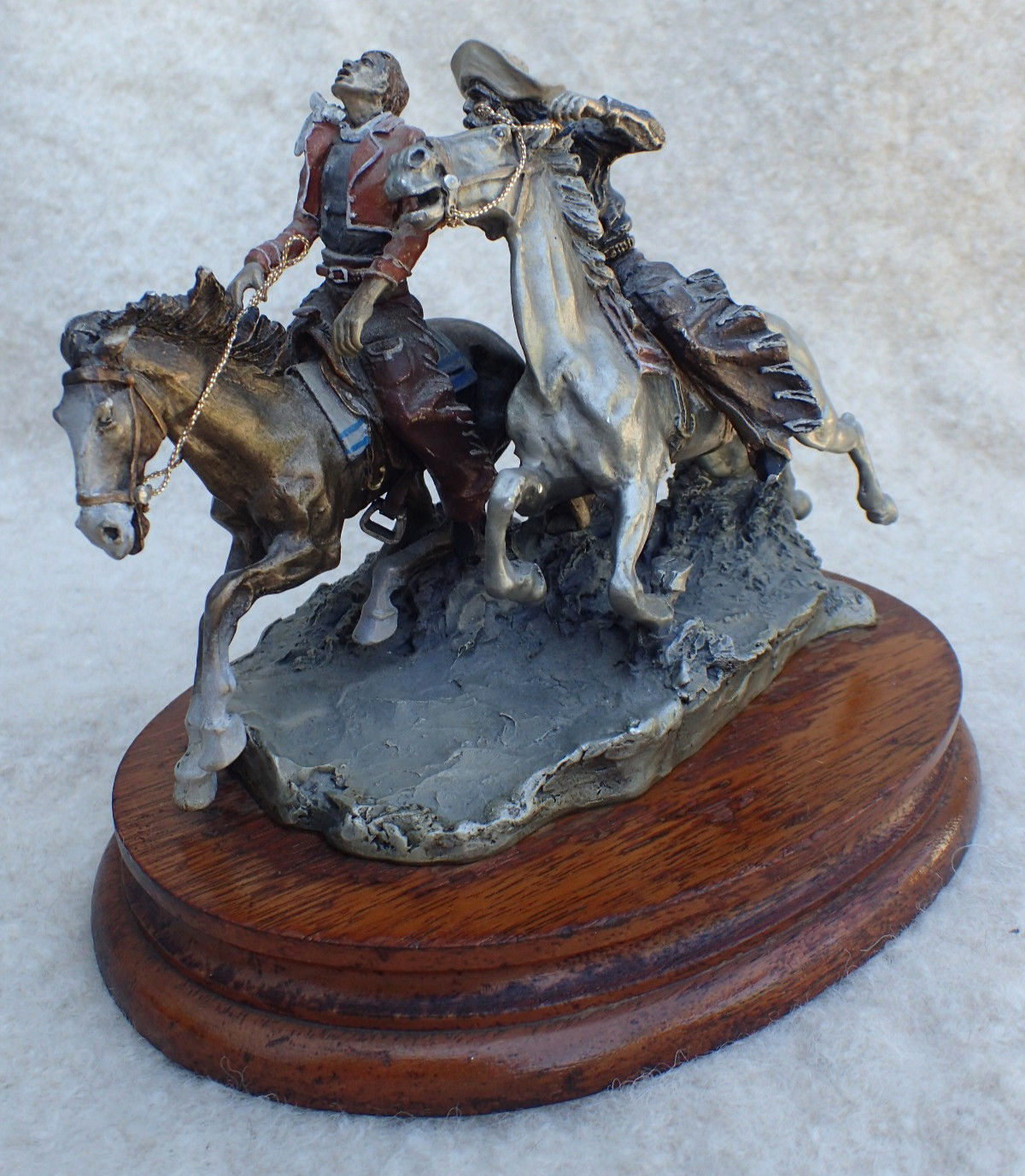 A DASH FOR THE TIMBER FREDERIC REMINGTON INSPIRED CHILMARK FINE PEWTER SCULPTURE A DASH FOR THE TIMBER FREDERIC REMINGTON INSPIRED CHILMARK FINE PEWTER SCULPTURE