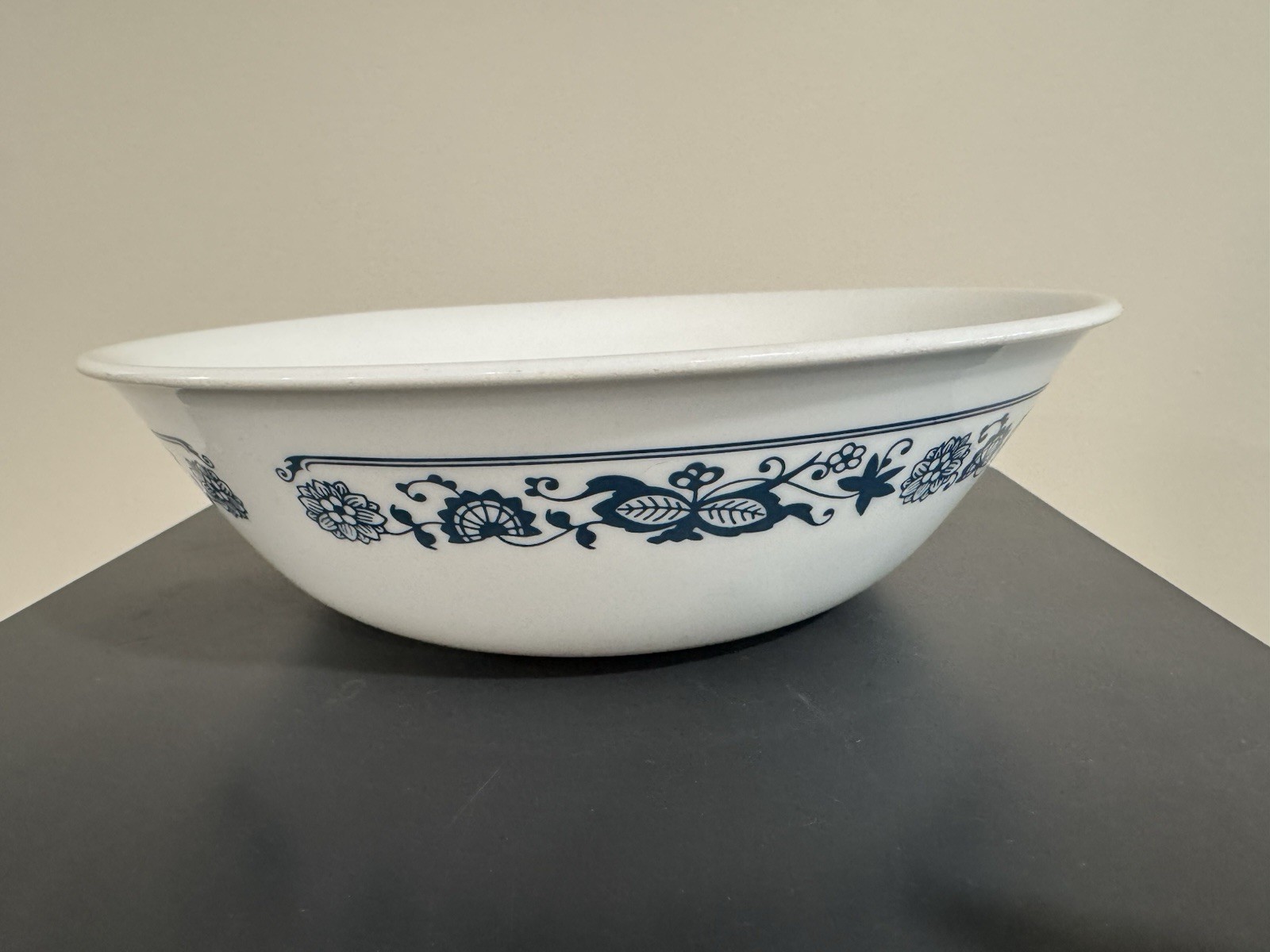 Vintage Corelle Old Town Blue Onion 8 1/2\
