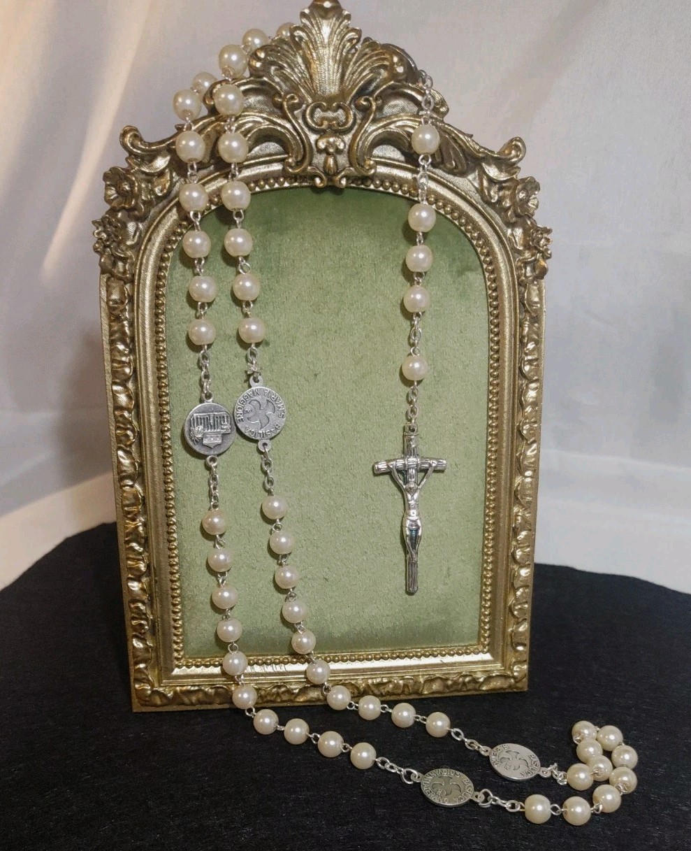 Vtg Basilica Rosary Glass Pearl Prayer Beads Silvertone Crucifix Rome Medals