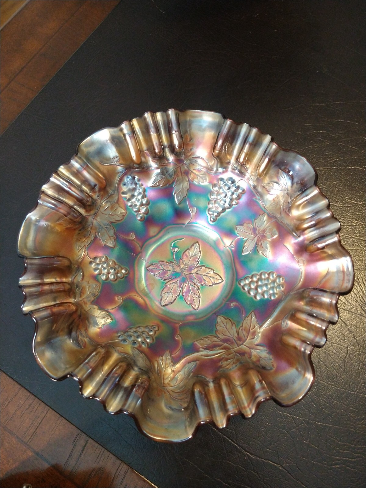 Fenton Amethyst Grape and Vine Ruffled patter Carnival Glass Bowl 8.5