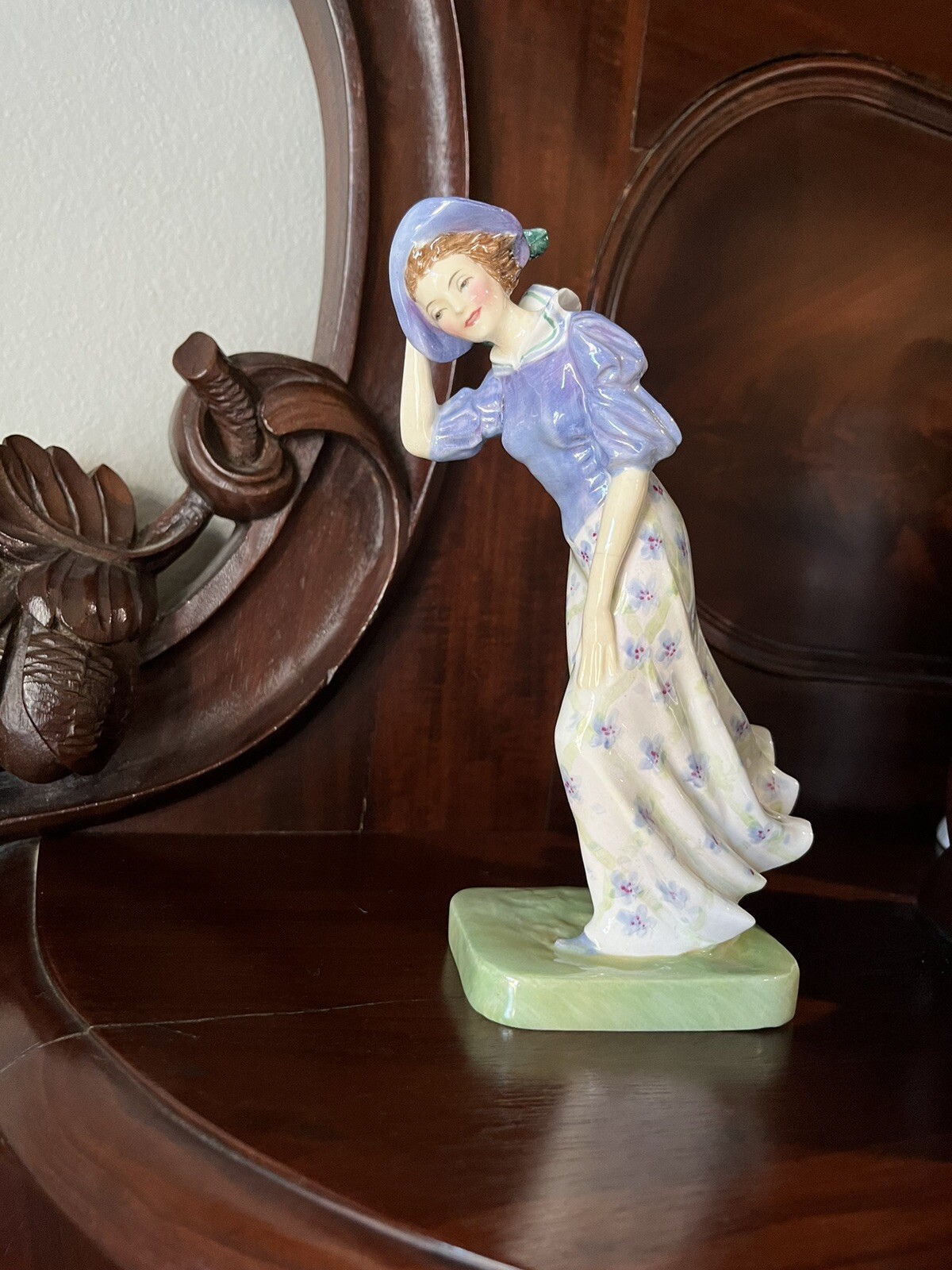 VINTAGE ROYAL DOULTON - WINDFLOWER - HN 1764- ISSUED 1936-1949, A Treasure
