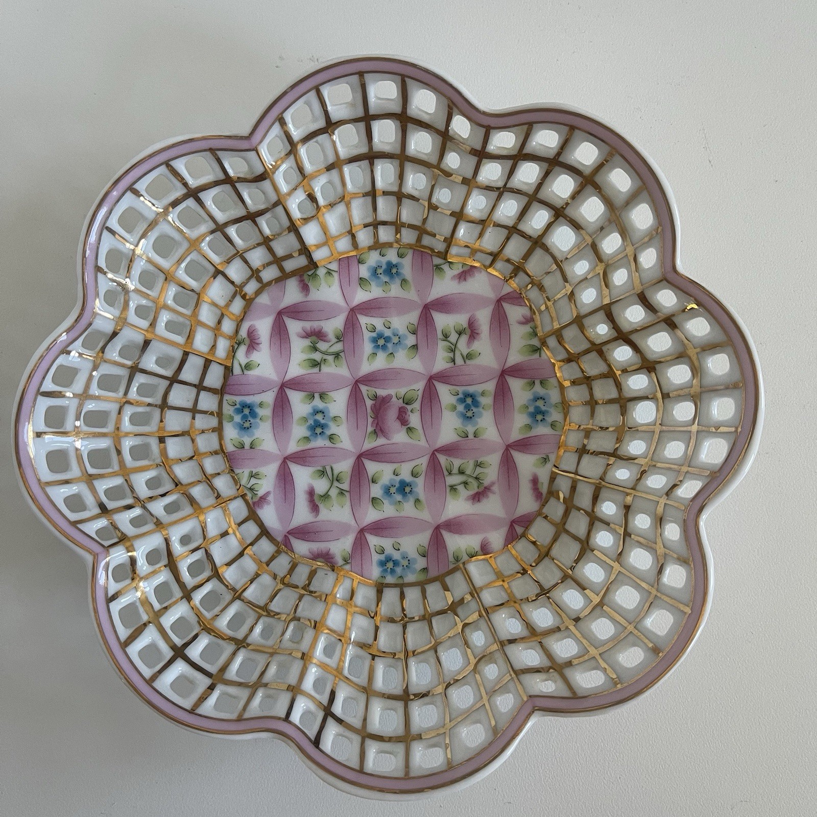 Royal Danube #1886 Pink Gold Floral Handpainted Ceramic Trinket Dish ( Vintage )