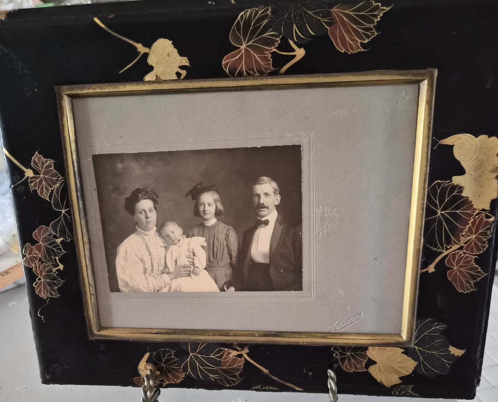 Vintage Victorian Japanese LAQUER FRAME
