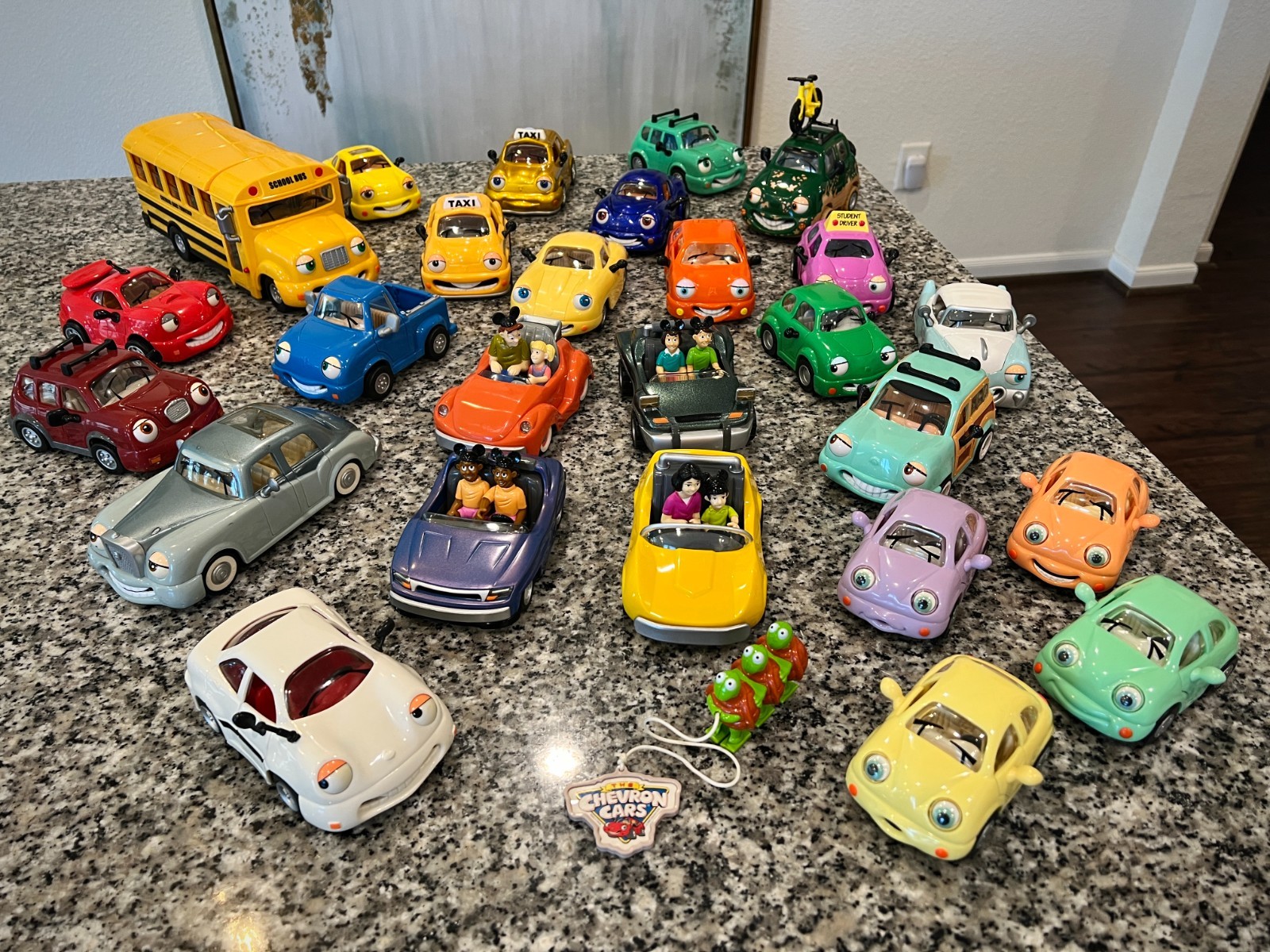 Chevron Vintage Cars Techron Collectibles Lot of 26+1 Turtles Includes Bus NM