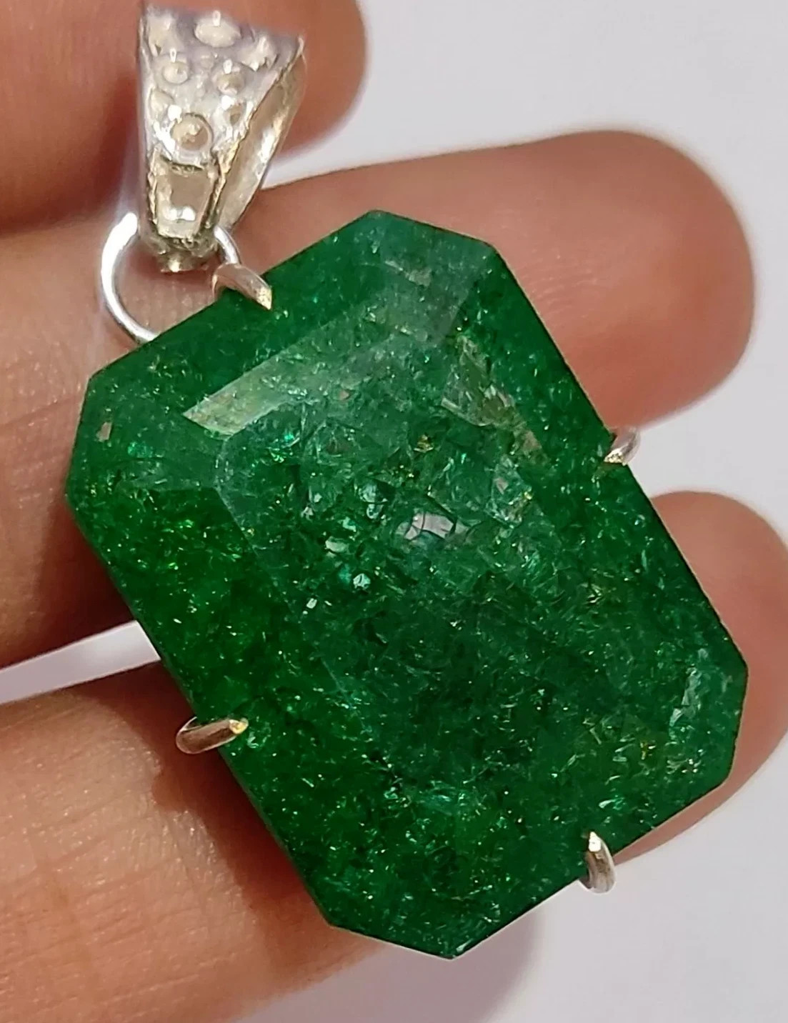 Natural Certified 45 Ct+ Green Emerald Loose Gemstone 925 Solid Silver Pendant