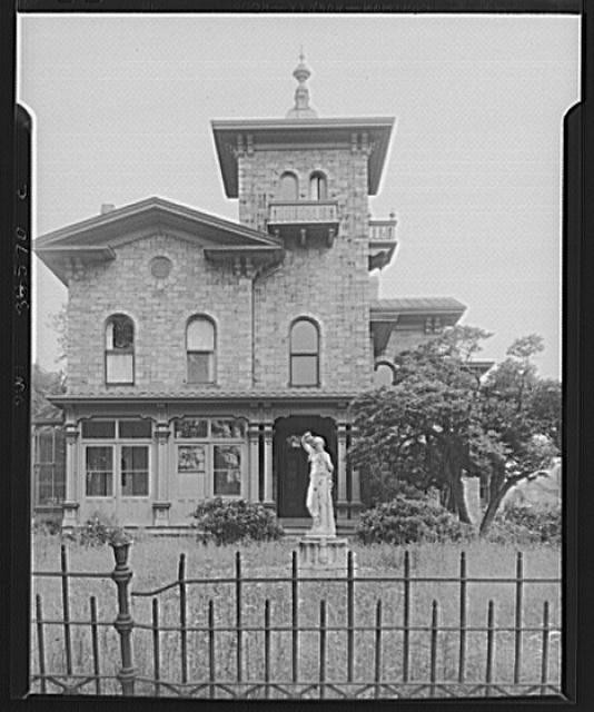 Photo:Oswego New York Old House by Lake 1900s Victorian Mansion Statue