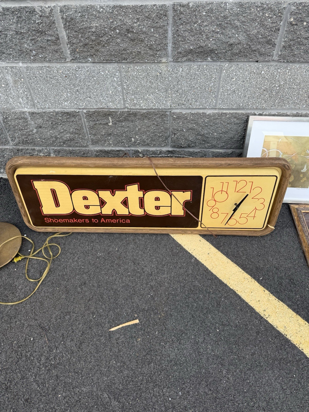 Vintage Dexter Shoes Advertising Store Clock