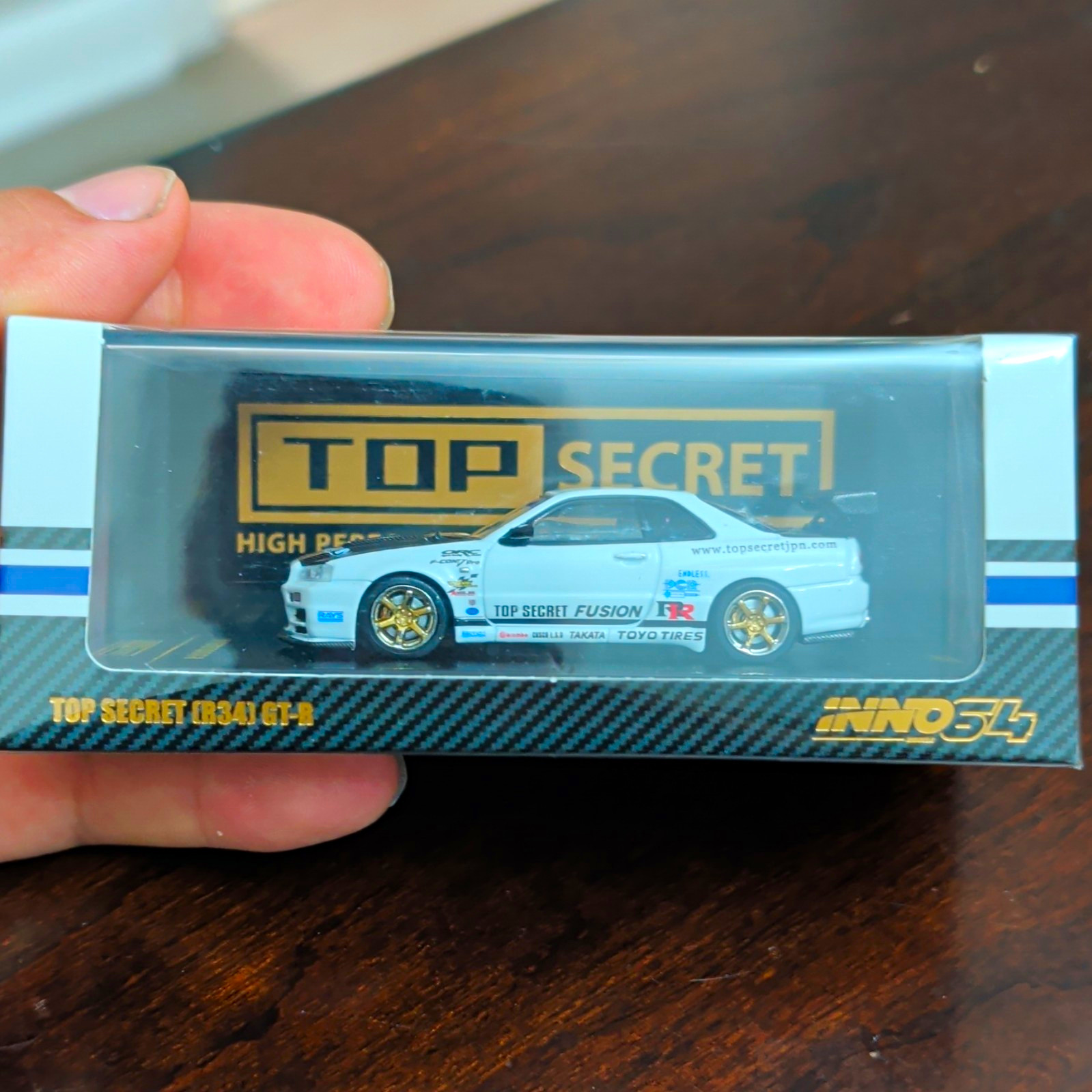 INNO Models Nissan Skyline GT-R R34 Top Secret White Diecast 1:64