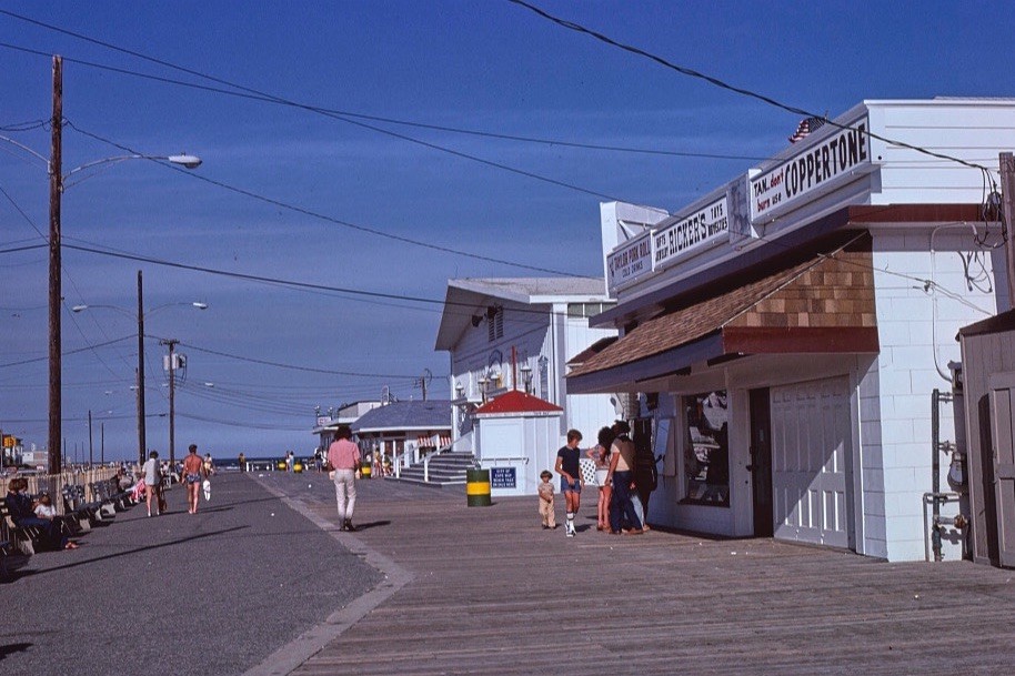 1975 Rickers Toys Coppertone Boardwalk Wildwood NJ 4x6 Lustre Photo Paper